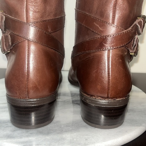 NWOB Lauren Ralph Lauren 'Macelyn' riding boot brwn leather buckle detail Sz 8B - Picture 8 of 15
